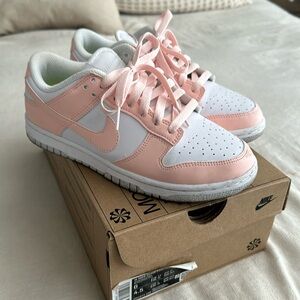 Pale coral dunks